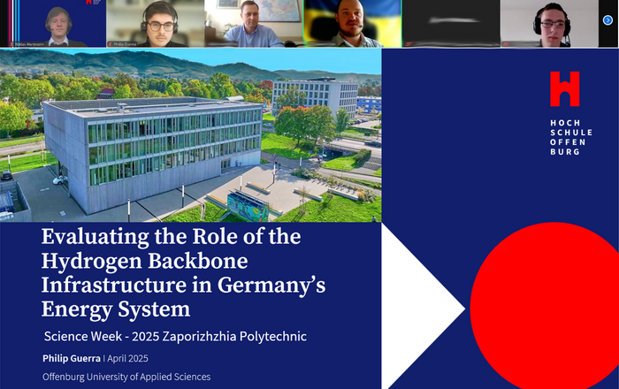 2025-04-17 Web-Meldung Teilnahme an Science Week in Ukraine Screenshot von der Zoomsitzung mit der Startfolie der Präsentation und einigen Onlineteilnehmenden